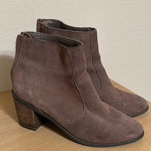 Crown Vintage Brown Suede Ankle Boots Size 7.5